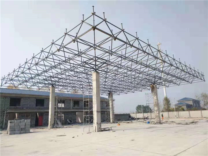 荥阳加油站网架